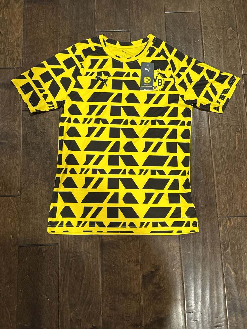 Puma BVB Warm Up Jersey Size S Yellow Black Soccer